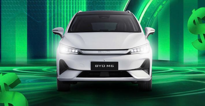 xe-dien-mpv-byd-m6-lua-chon-toi-uu-cho-tai-xe-cong-nghe-4.0