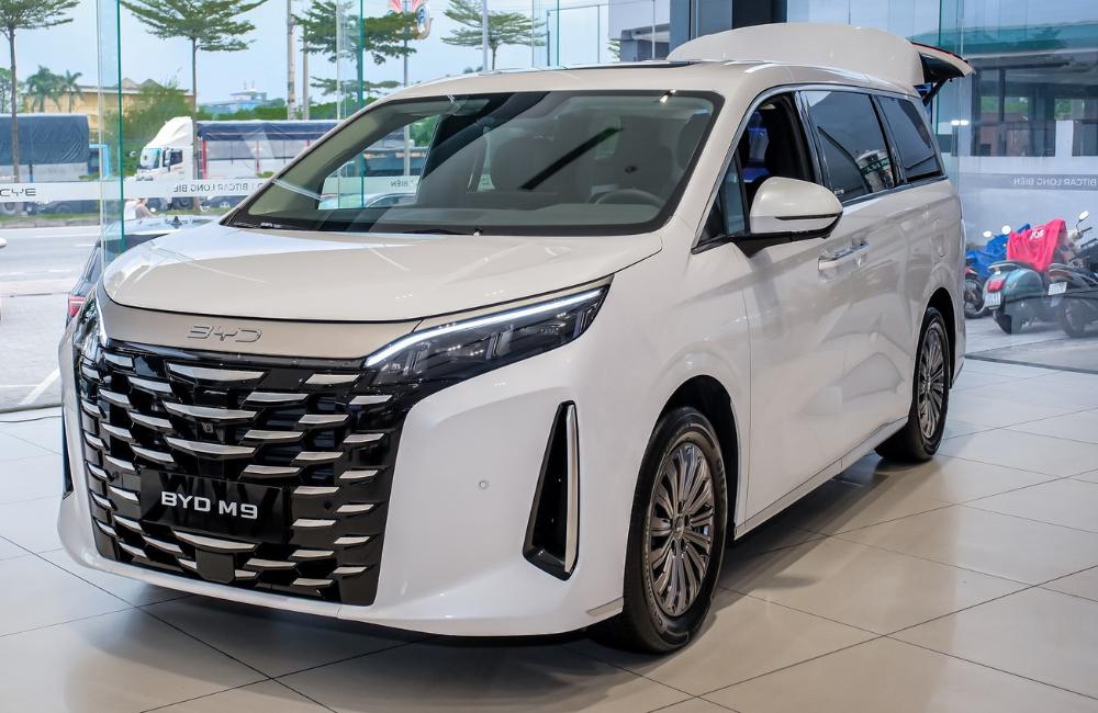 BYD-M9-chinh-thuc-ra-mat-tai-viet-nam