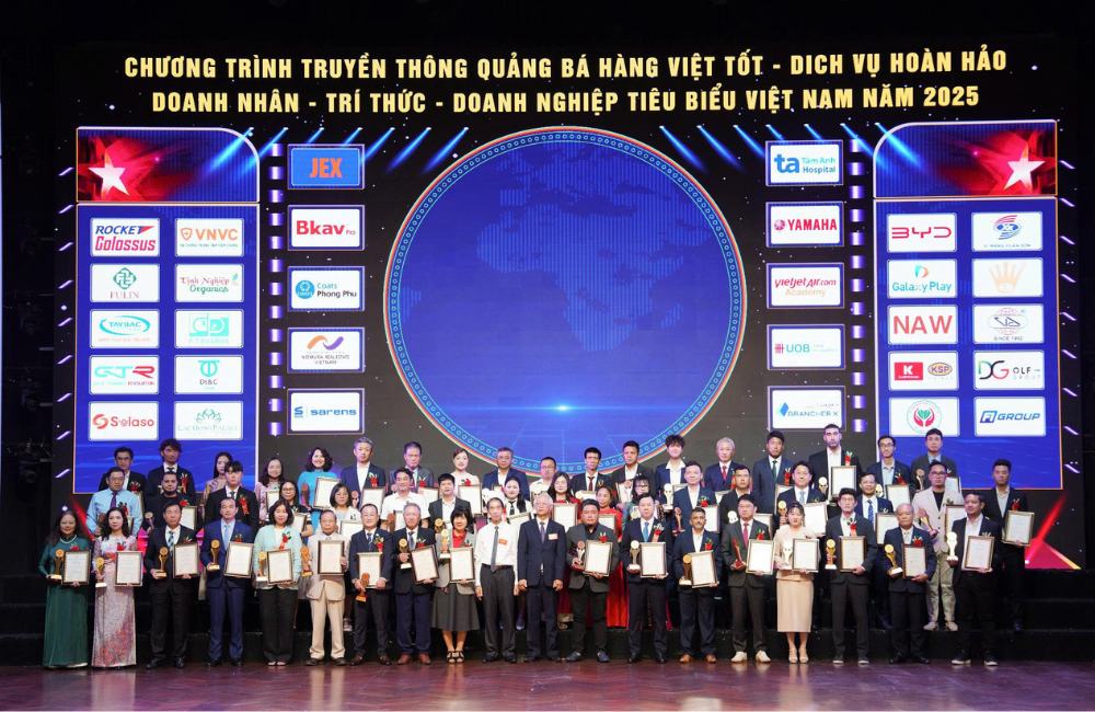 byd-viet-nam-vinh-du-don-nhan-2-giai-thuong-danh-gia-tai-hang-viet-tot-dich-vu-hoan-hao