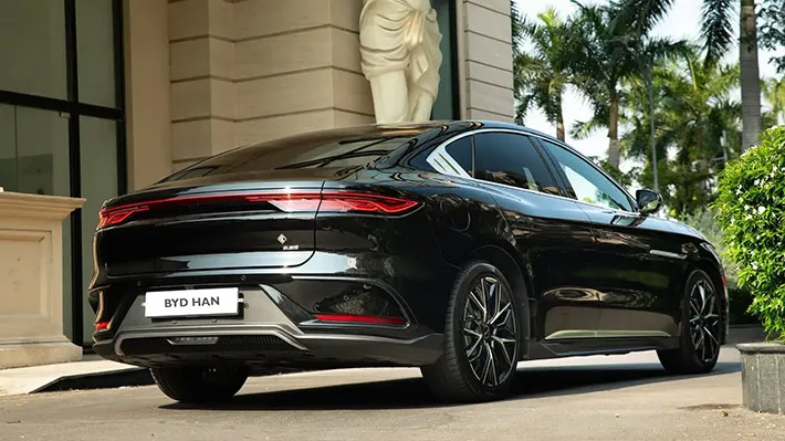 thong-tin-xe-BYD-Han-8.